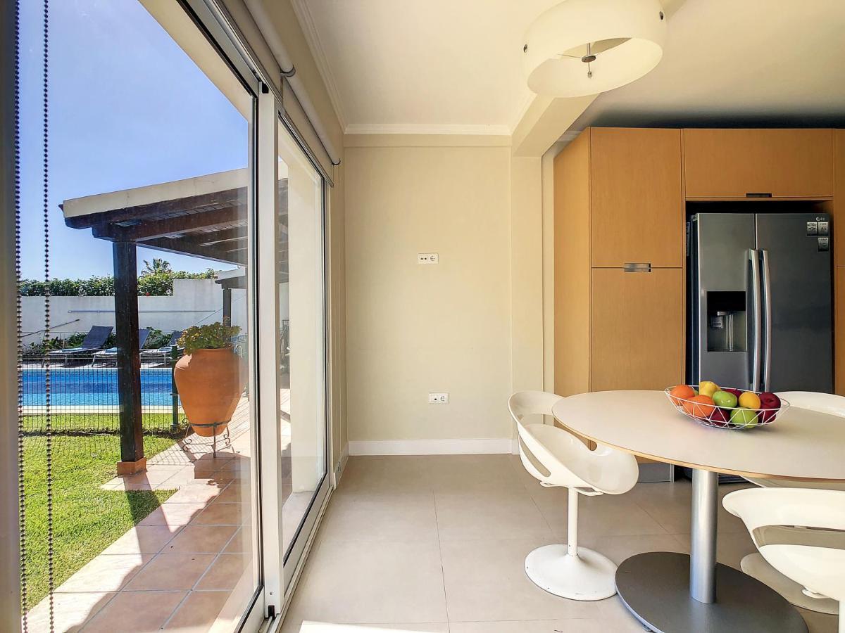 קאניקו Villa Garajau By Lovelystay מראה חיצוני תמונה