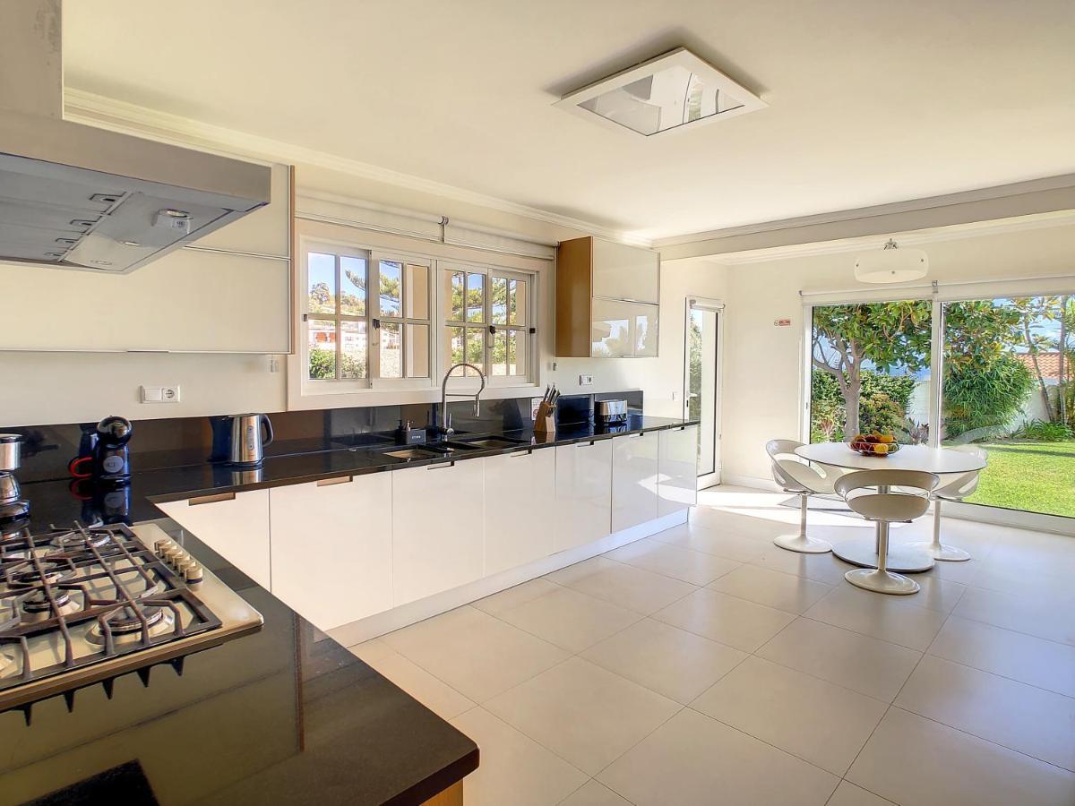 קאניקו Villa Garajau By Lovelystay מראה חיצוני תמונה